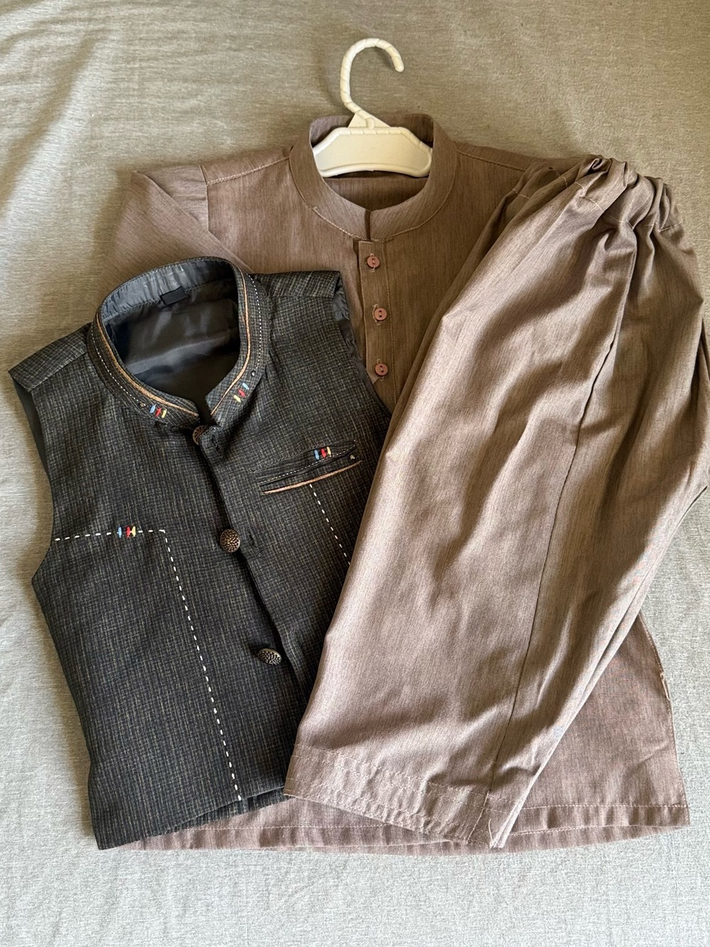 Toddler boys 3-pc set with Waistcoat Shalwar Kameez size 14